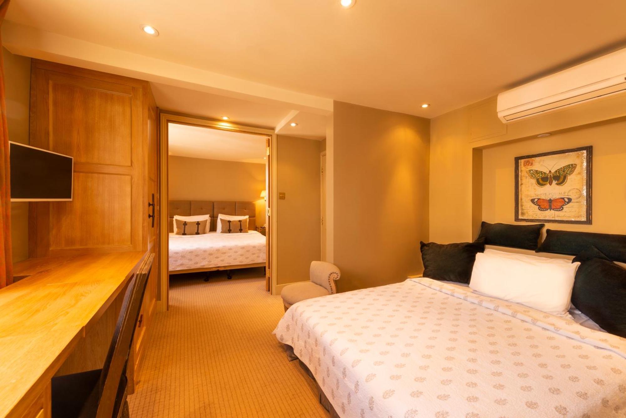 Queen Room,670073814:JPEG