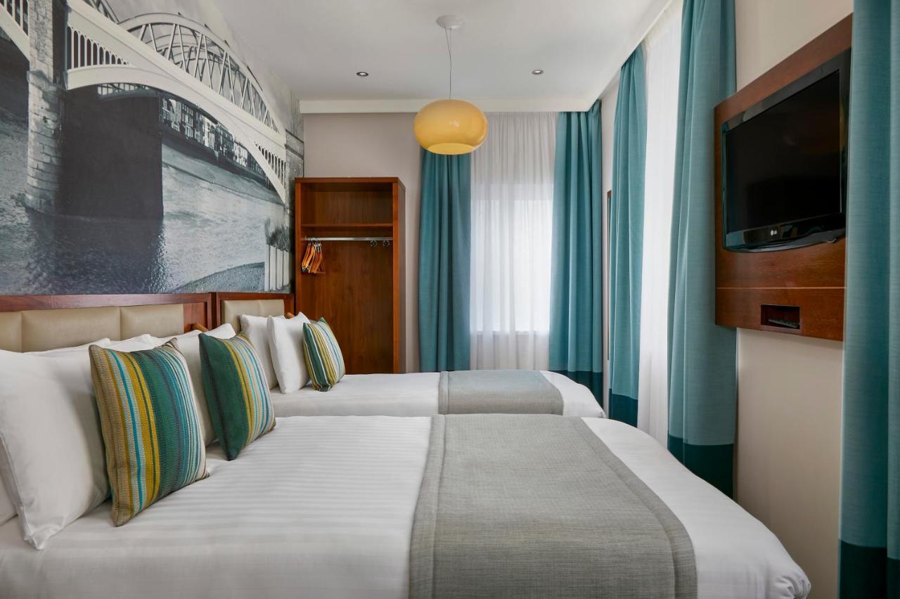 Triple Room,1341731282:JPEG