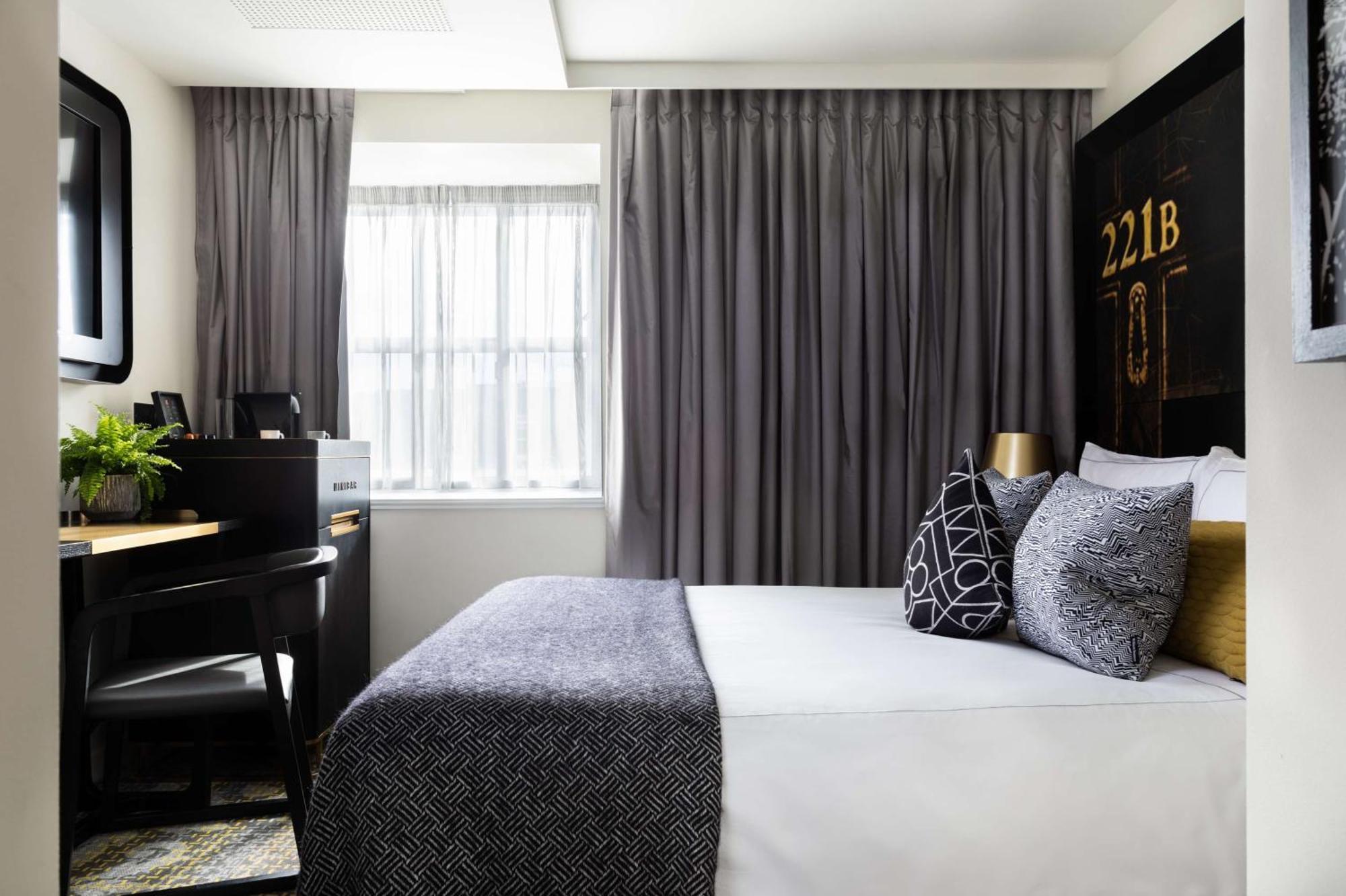 Double Room,1516440886:JPEG