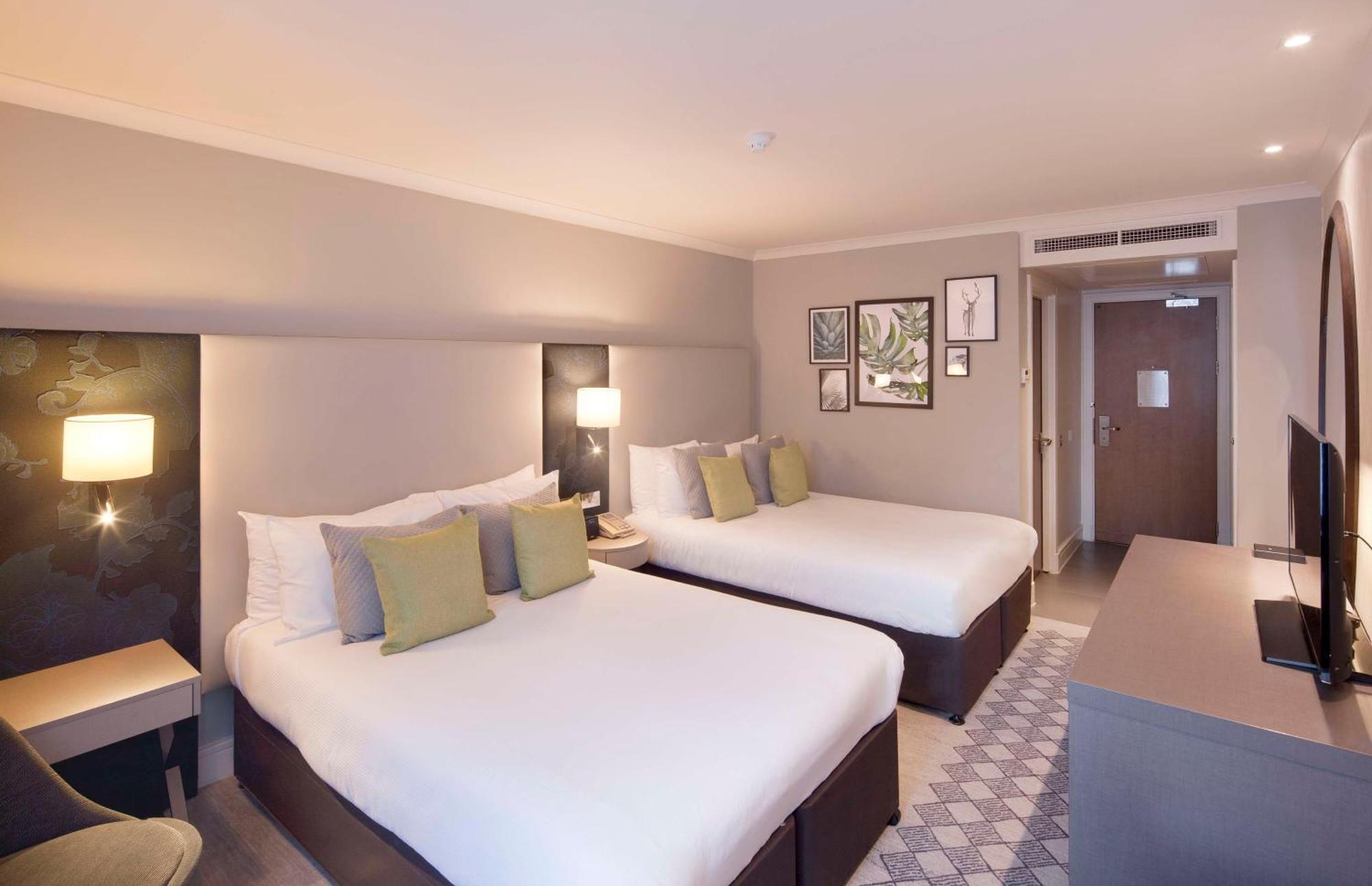 Deluxe Double Room with Two Double Beds,1516365703:JPEG