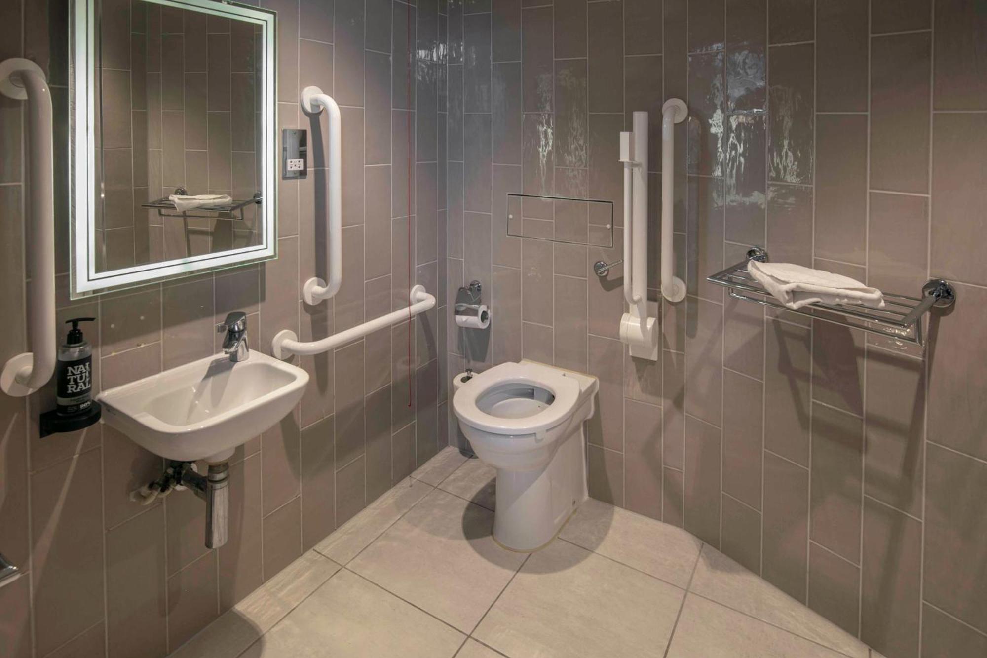 Double Room Disability Access,1572762686:JPEG