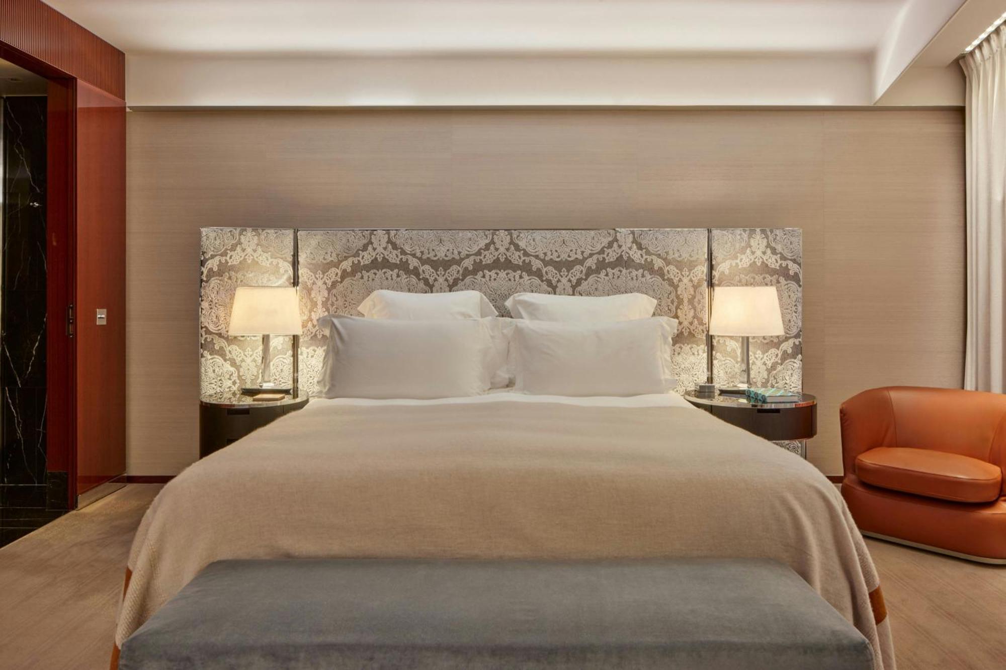 Superior King Room,1566968534:JPEG