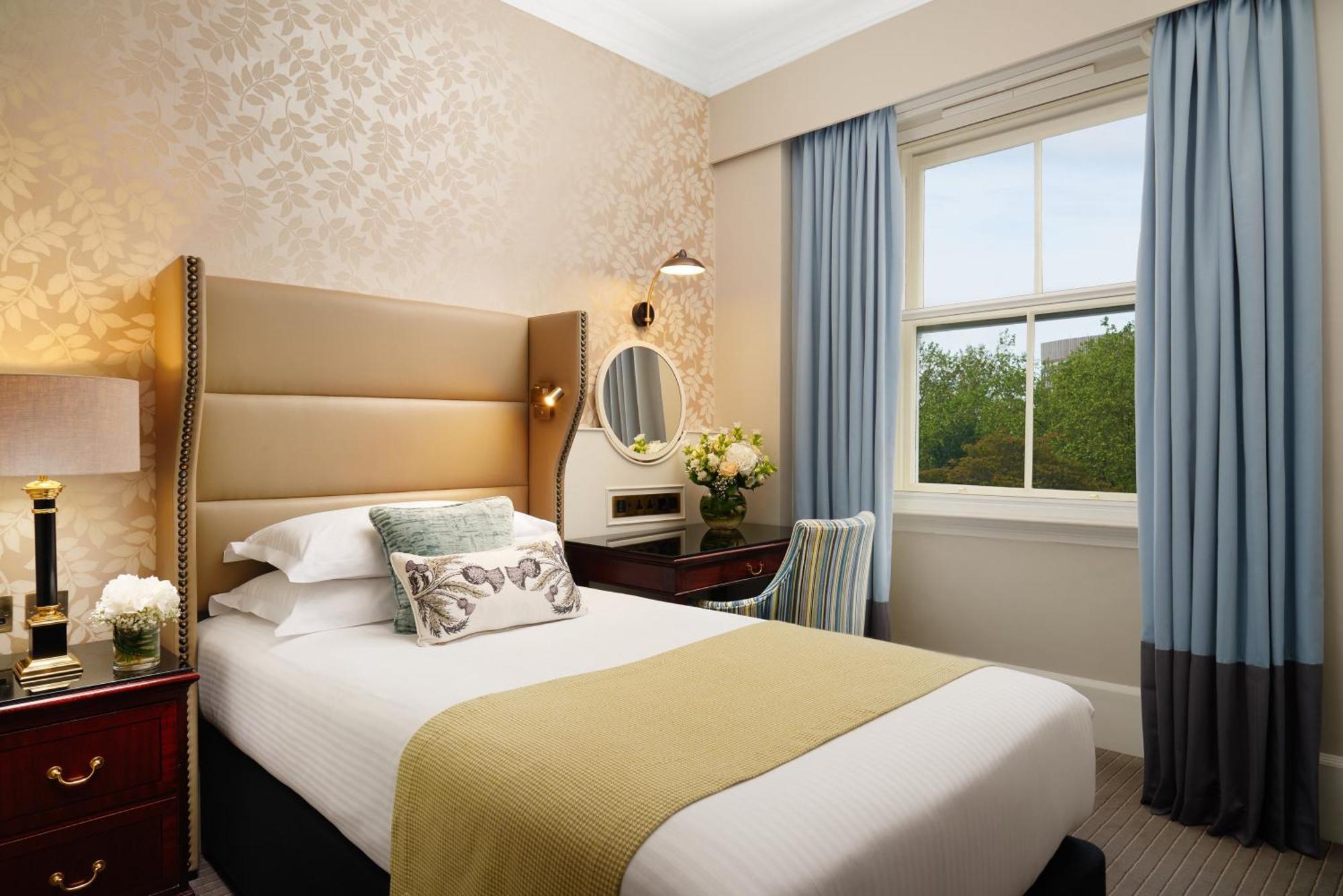 Cosy Single Room,1274118511:JPEG