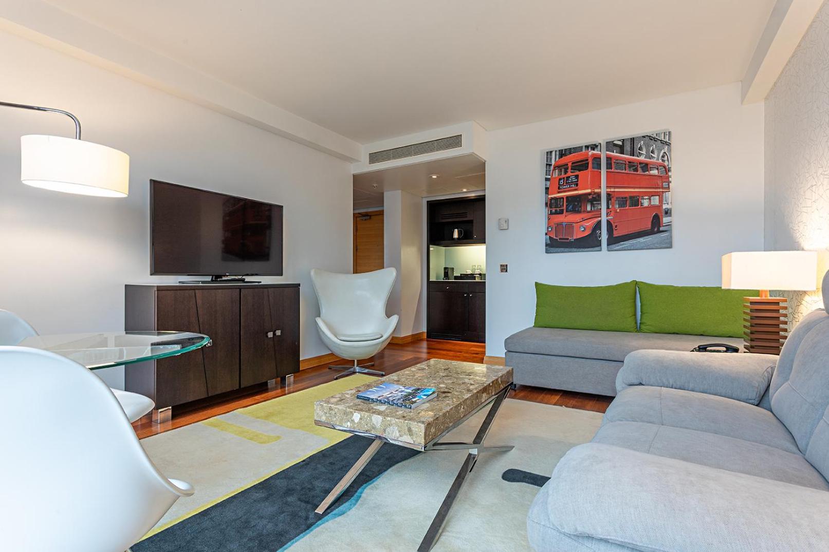 Executive One Bedroom Suite,1758308926:JPEG