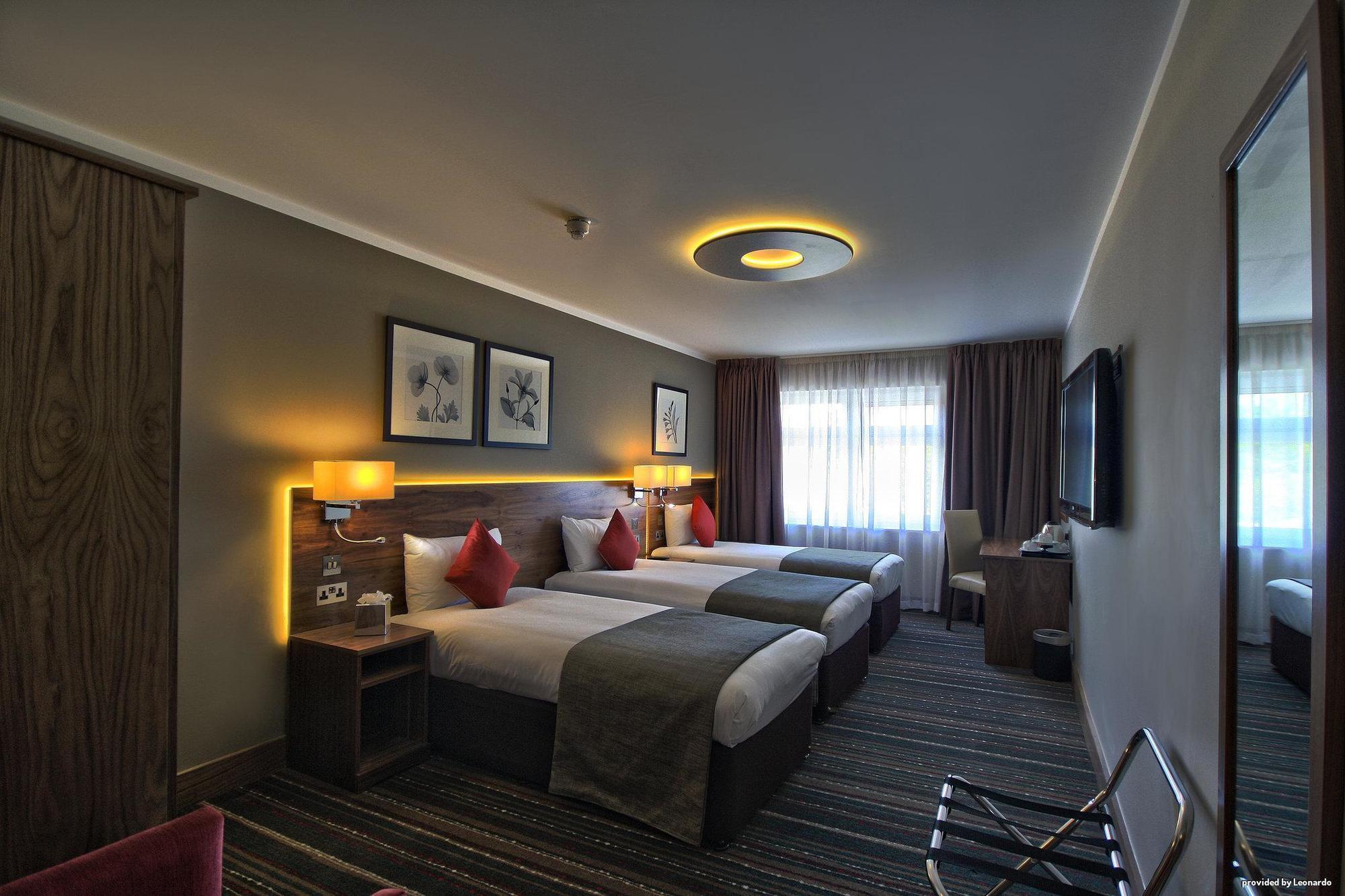 Standard Room Three Single Beds