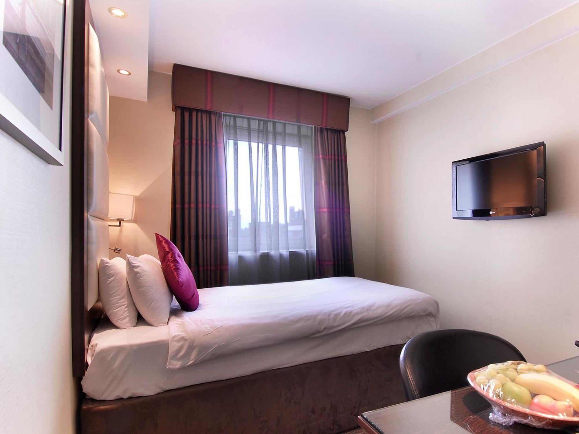 Deluxe Single Room,707145484:JPEG