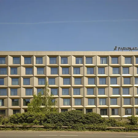 Park Plaza London, Park Royal-2